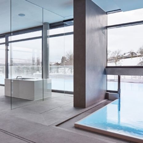 Wellness hotspot at Sorpesee, Germany: Dallmer supplies drainage solutions for the Seegarten hotel