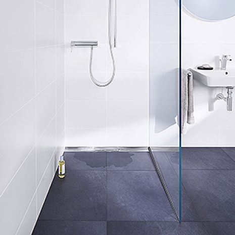 Modern design and easy cleaning: Dallmer presents the "Pure" shower channels